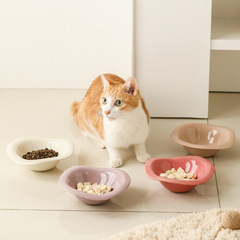 猫碗の陶磁器の首の保護はペットの碗をひっくり返します。