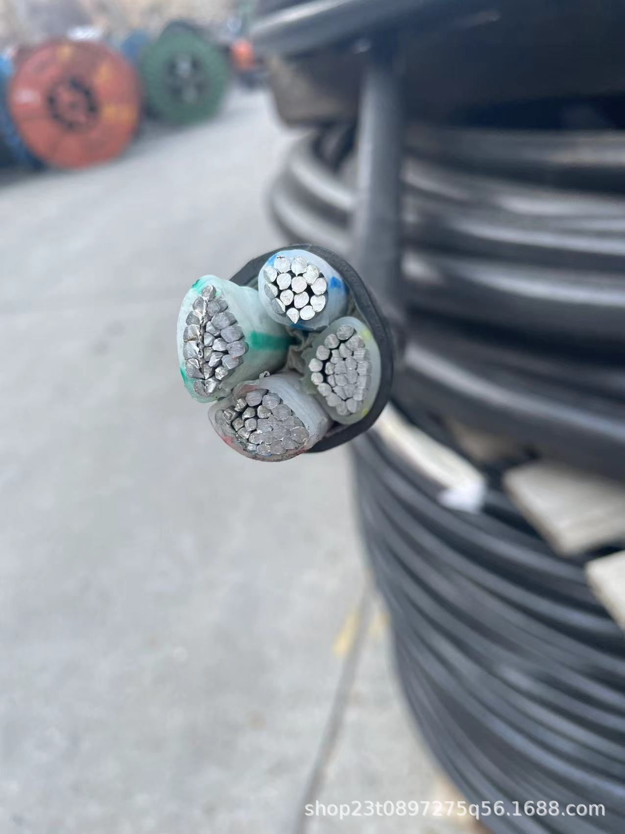 3相4线50平方铝芯电线VLV3*50+1*25平方铝4芯铝电缆线4*50平方