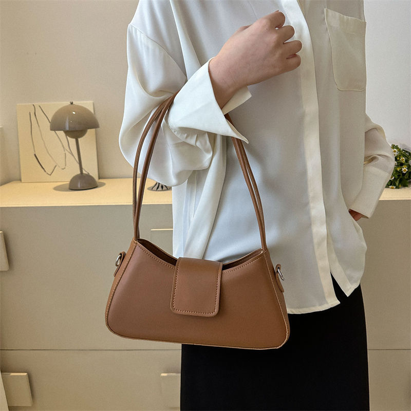 De gama alta nueva moda de color sólido bolsa de mensajero de las mujeres de cercanías todo partido bolsa de hombro de las axilas bolsa portátil de las mujeres ins