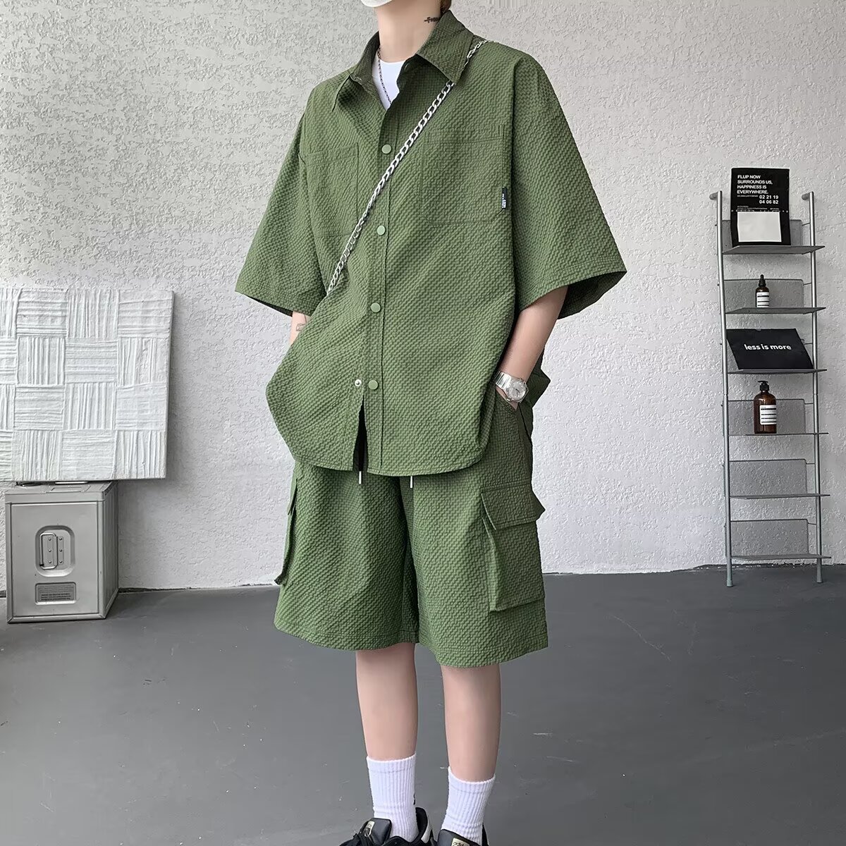 Men's Retro American Style Icesilk Set | Quick-Dry Workout Short Sleeve & Shorts | Athletic Casual Two-Piece Outfit_voghion.com