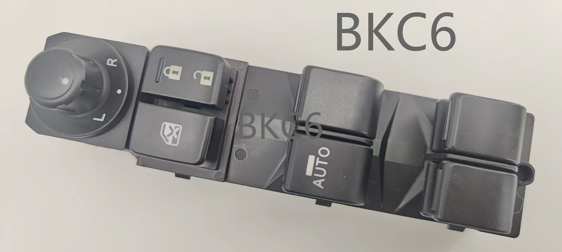 Suitable for Mazda Angkesela Bkc3-66-350 Electric Window Assembly Driver's Side Switch