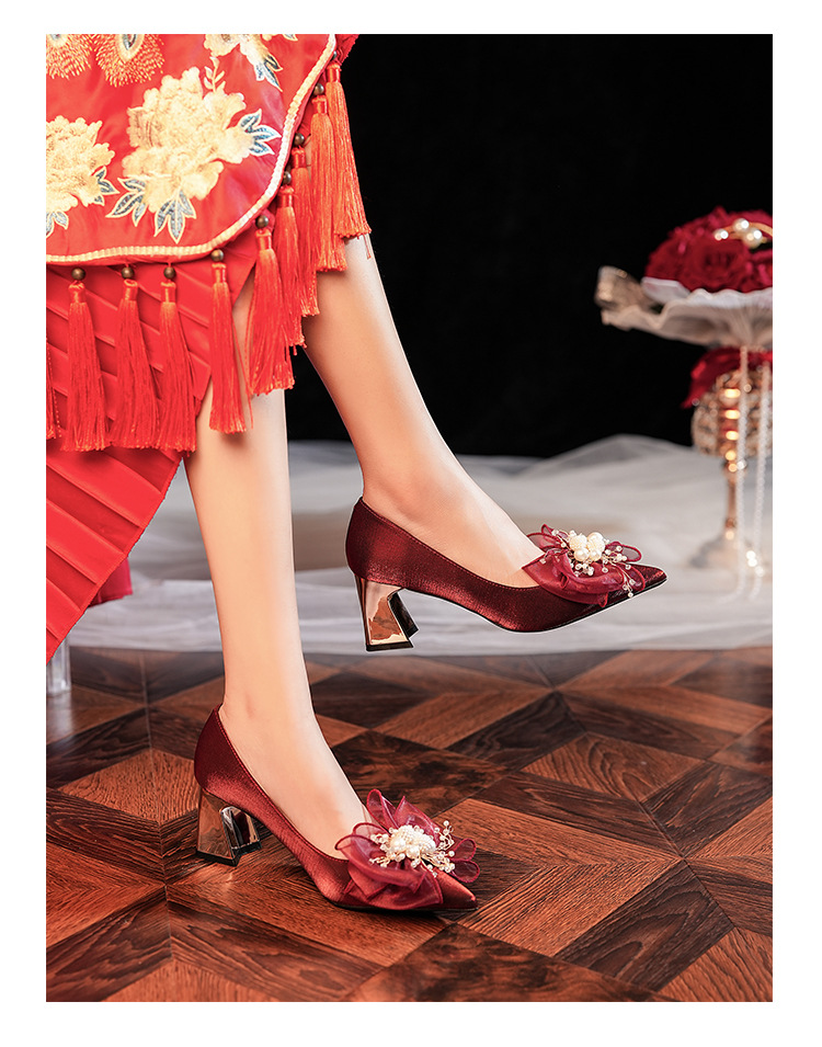 6222A-008 Chunky Heel Pointed Toe Satin Appliqué High Heels For Banquet Wedding Bridesmaid Shoes Comfortable Versatile_voghion.com