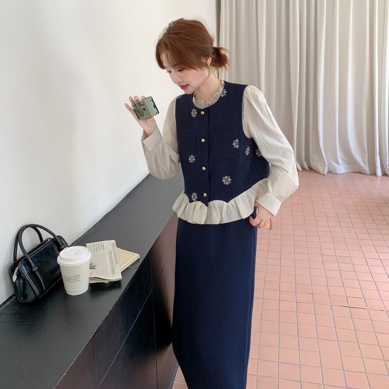 实拍洋气小香风套装裙女秋季2025新款刺绣马甲衬衣半身长裙三件套|undefined