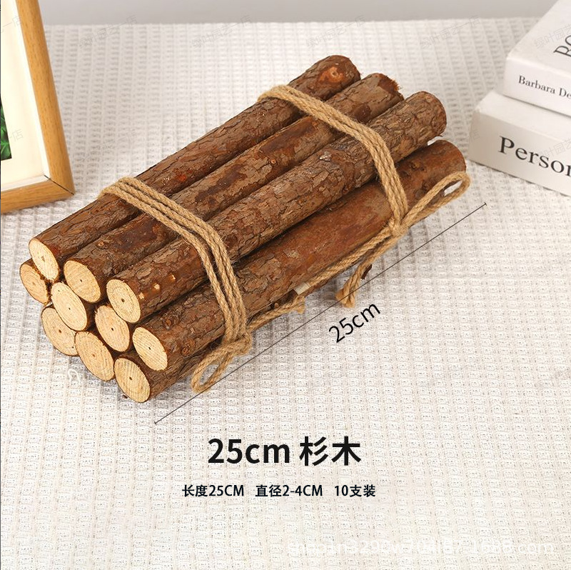 10 que thông dài 25cm, đường kính khoảng 2-4cm