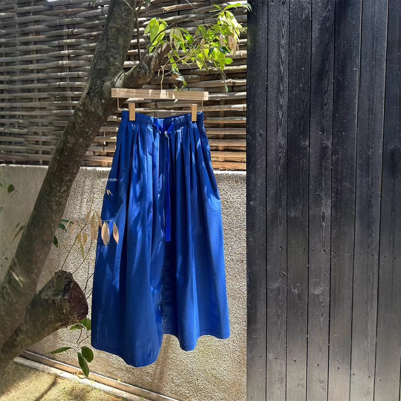 2026 New Product Qizimeng, Must-Have! Eye-Catching Bright Color Series, Super Comfortable Workwear-Style Umbrella Skirt with a Flowy and Puffy Design