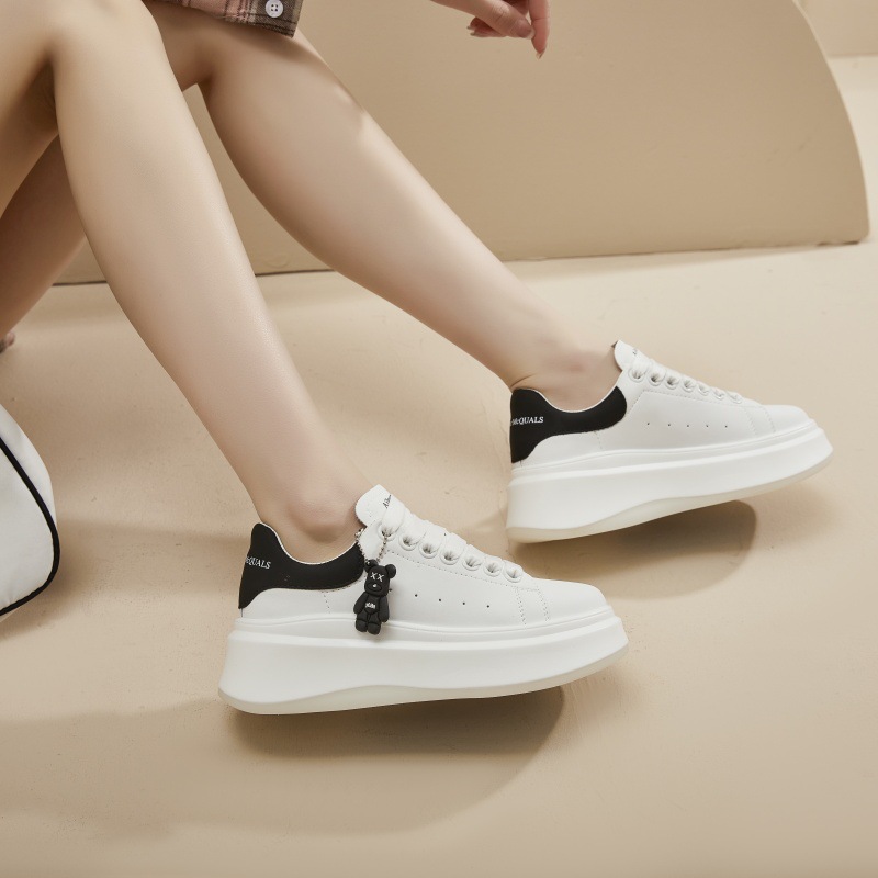 Echtes Leder Neue Vielseitige Weiße Frauen Dicke 2024 Frühling Neue Sh, Bär Sohle Super Heiße Höhe Erhöhen Bord_voghion.com