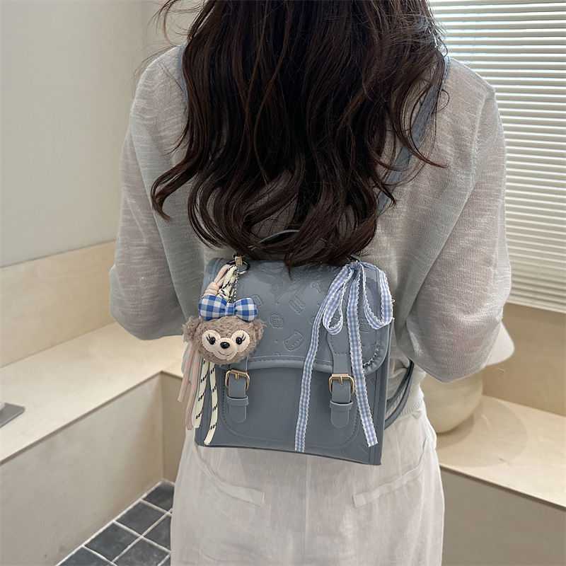 Este año, la moda de color sólido 2026 nueva tendencia de moda, mochila coreana, mochila de viaje.