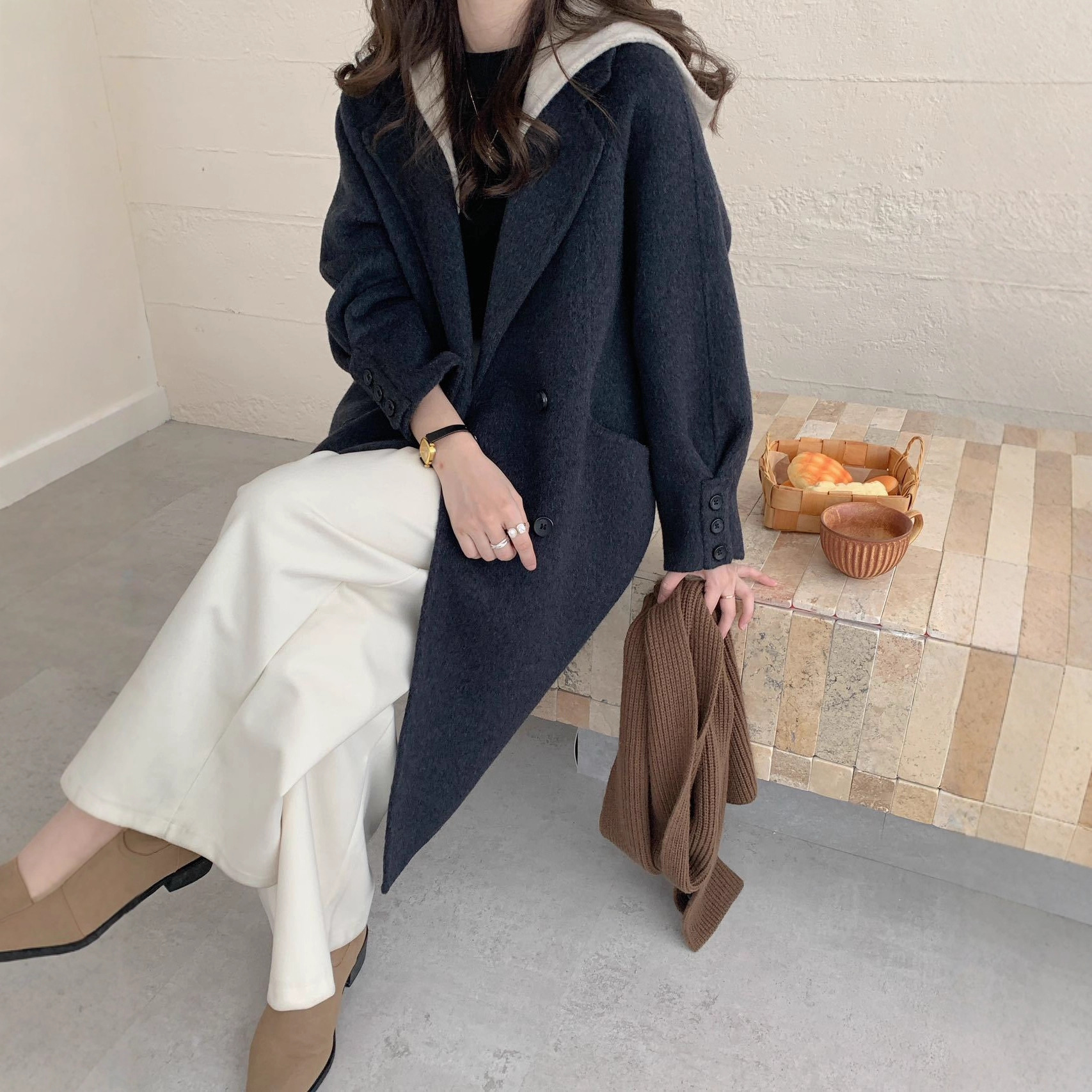 2026 Women's Autumn and Winter New Double-Breasted Suit Collar Short Wool Coat Style Loose Double-Sided Woolen Jacket