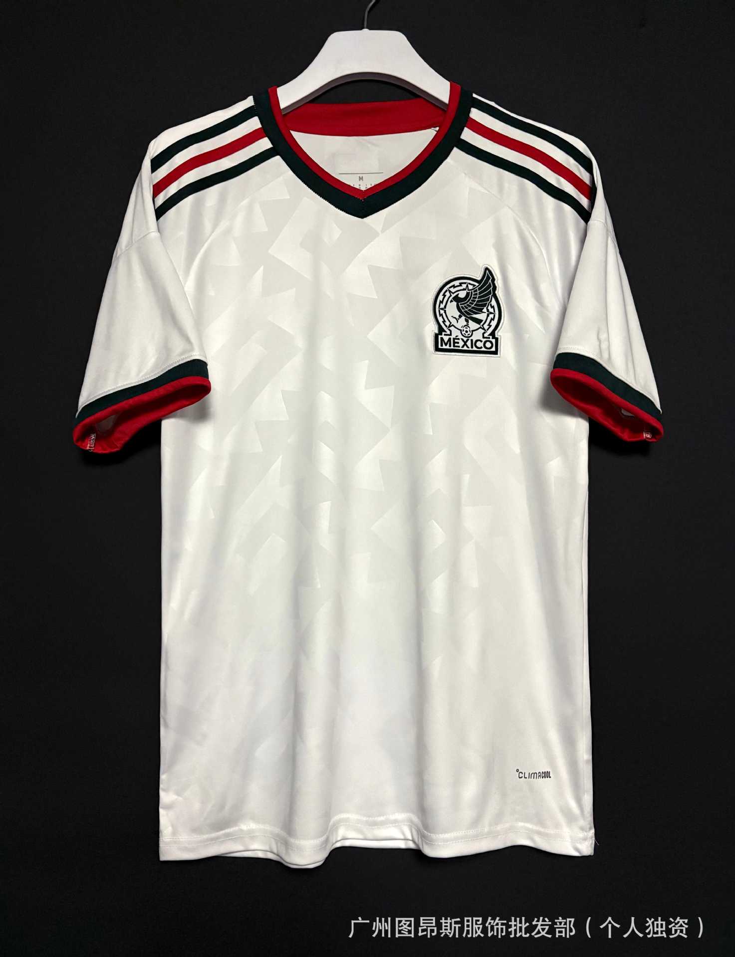 25 nuevas camisetas de fútbol Barcelona Arsenal Brasil Real Madrid Napoli Juve París Jersey al por mayor