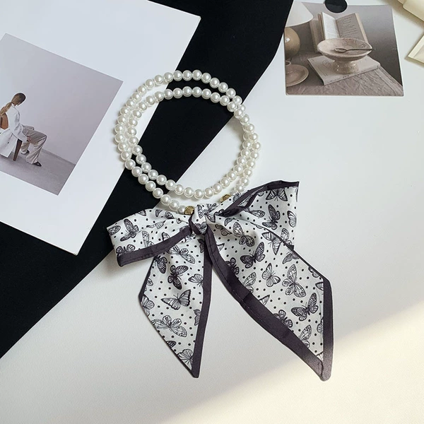 Polka Dot Butterfly [Pearl Silk Scarf]