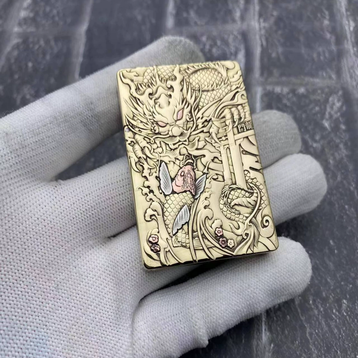 ZORRO керосиновая зажигалка Zoro латунная zl8 ультратонкая малая тяжелая броня инкрустирована карпом