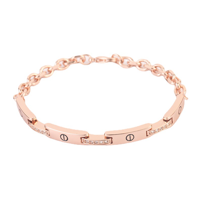 ŷ��ʱ��С�ڸ߼��и��԰ٴ�����Ů�羳��������ѷ����ͨ��Դ