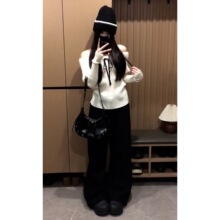 法式复古毛毛拼接毛衣针织打底衫女内搭秋冬甜辣妹一字肩露肩上衣
