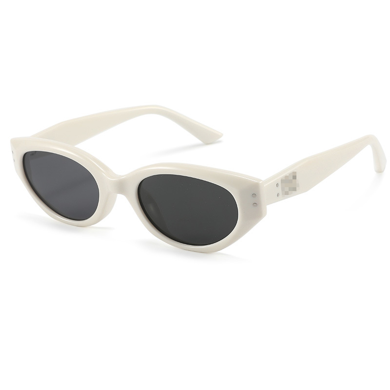 Fashion Cat-Eye Premium Polarized Sunglasses For Women 2026 New Retro Influencer Street Style Sun Protection Glasses - Thumbnail 5