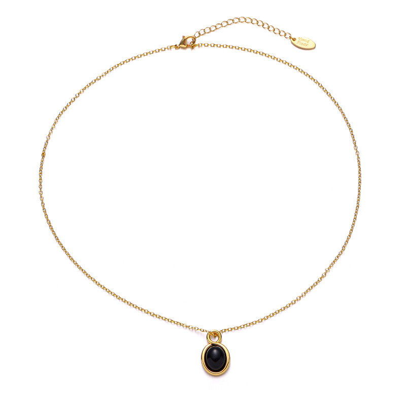 Europa y América de moda exquisita colgante de ágata negro cadena de clavícula simple collar de cruz versátil nuevo collar de suéter otoño invierno