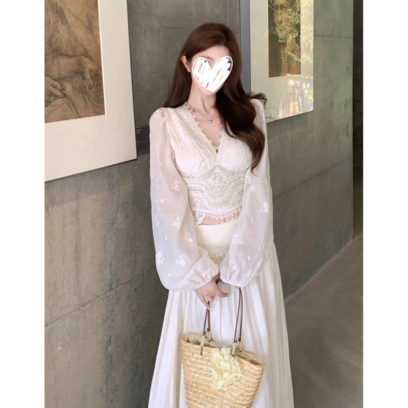 法式气质感白色蕾丝拼接V领长袖镂空衬衫女新款高腰半身长裙套装|undefined