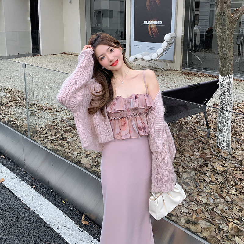 Cherry and Dead Rose Sweet Girl Pink Small Sling suit Elegant Printed Mauhair Cardigan Top Pink Skirt Cherry and Dead Rose Sweet Girl Pink Small Sling suit Elegant Printed Mauhair Cardigan Top Pink Skirt