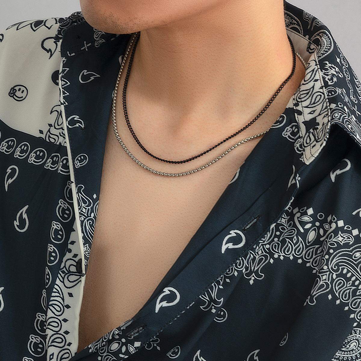 Simple Style Solid Color Iron Layered Necklaces