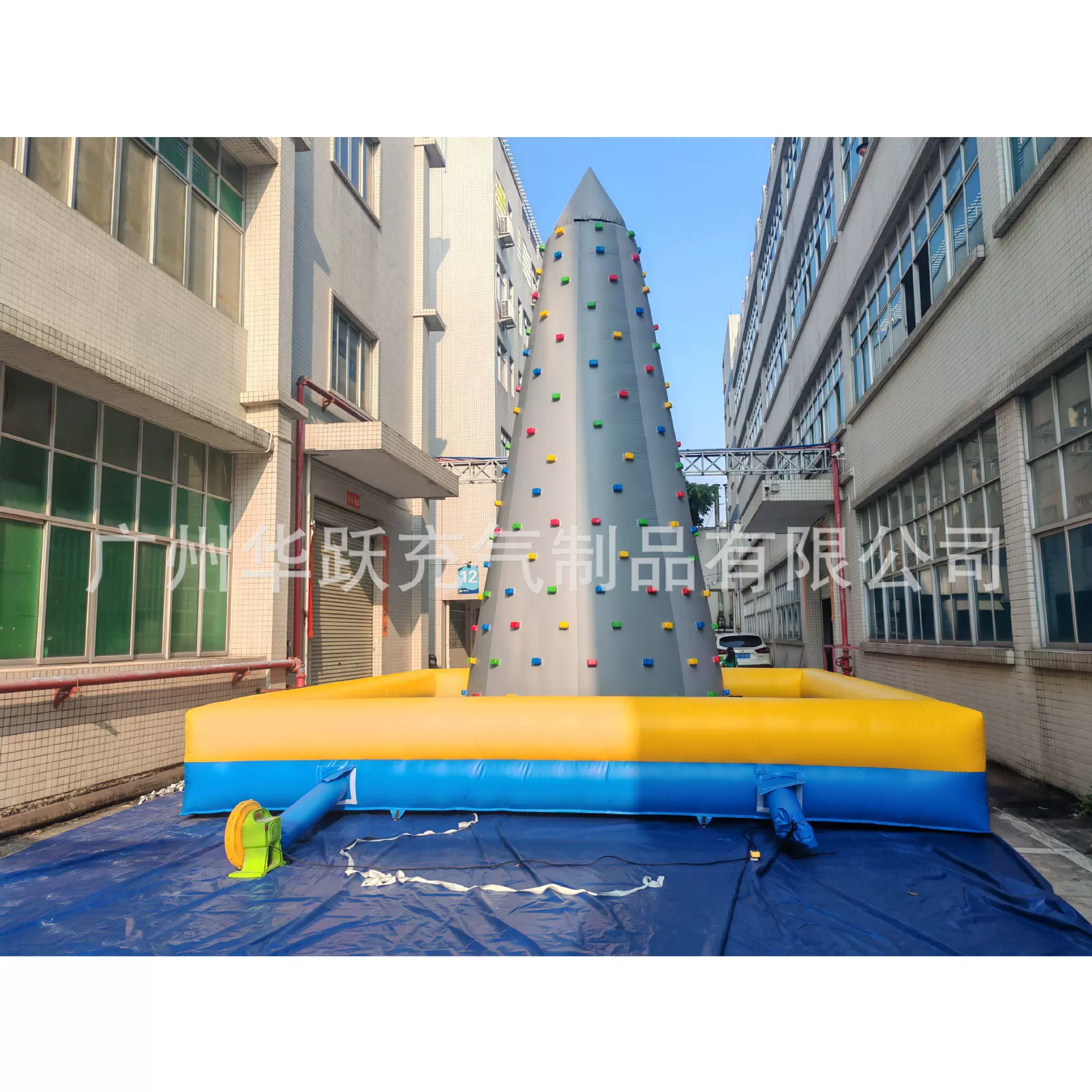充气攀岩成人竞技攀岩城堡户外拓展训练设备趣味运动会充气攀岩