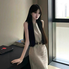 法式清冷感老钱风圆领背心亚麻连衣裙女夏季收腰显瘦气质A字长裙