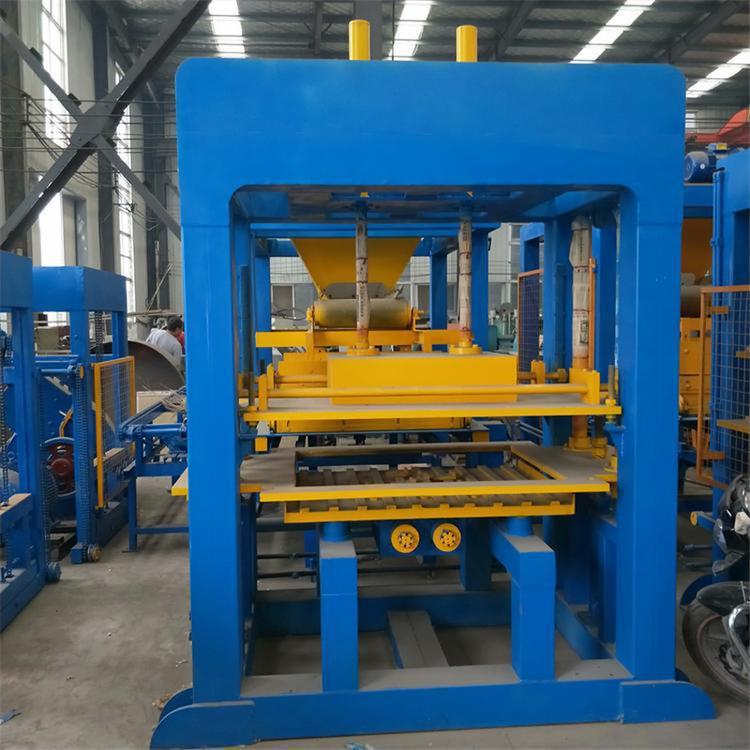 Suministro de máquina de ladrillo sin quemar, máquina de ladrillo hidráulico automática, máquina de ladrillo hueco de cemento pequeña, máquina de bloque de cojín