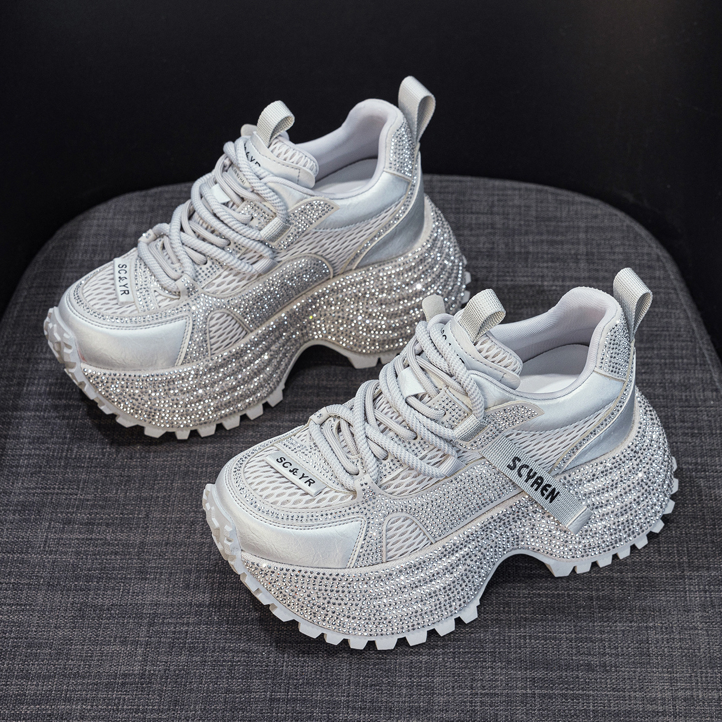 Giày sneaker nữ chunky đế dày phối đá pha lê cao cấp — Xám 5031, Be 5031