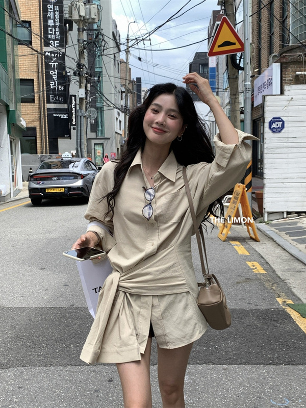 【高品质订货】城市游记｜法式气质收腰交叉绑带设计感短裙衬衫|undefined