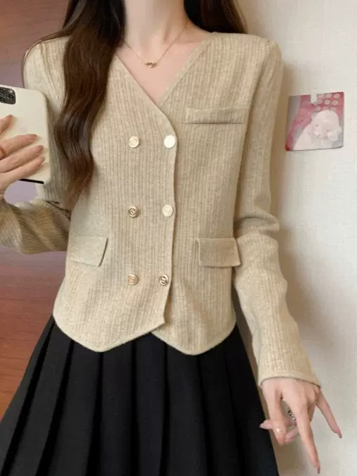 三股纱初秋韩系针织衫开衫毛衣女长袖秋冬装V领设计感外套上衣