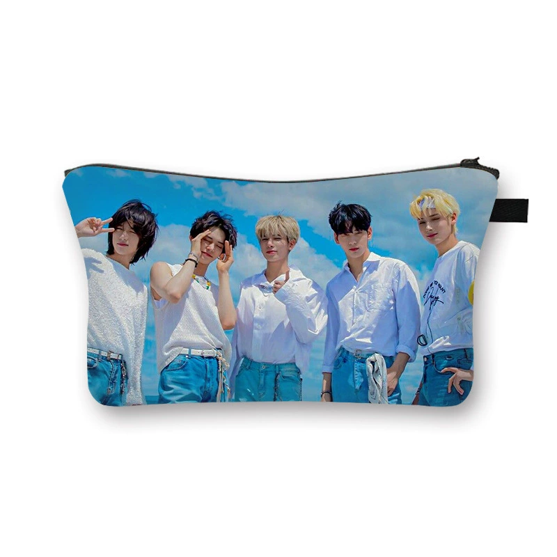 Сумка косметичка SKZOO STRAYKIDS для студентов и детей, косметики, мешок для хранения, для девочек, витринная вентиляция