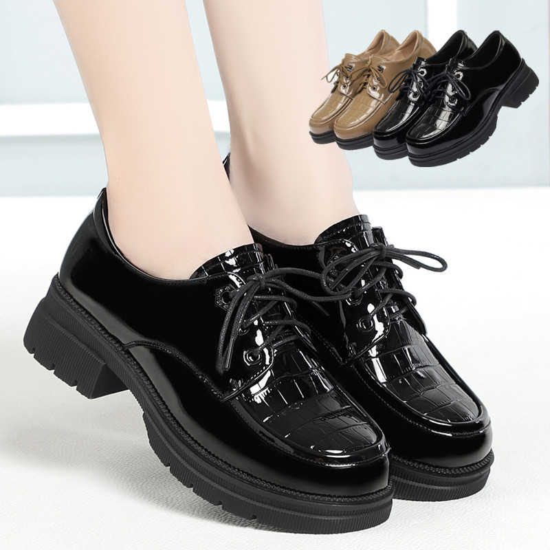 真皮单鞋女时尚新款春季圆头女鞋英伦风漆皮粗跟厚底深口休闲中跟