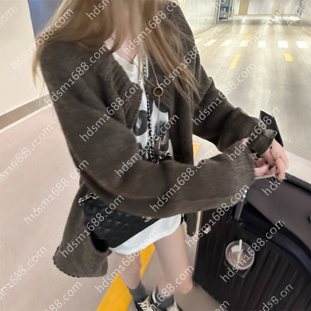 慵懒调调！橄榄色粗棒针羊毛毛衣开衫外套