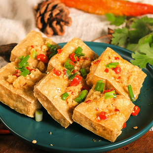 ���Դ�������Lɳ��ɫ�������������ú�ɫ���Ʒ��ըС�����l