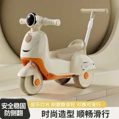 新型の赤ちゃんの子供のバランスの車のモクレンの滑車の1-3歳のおもちゃの車の男の子の女の子の学歩車の三輪車