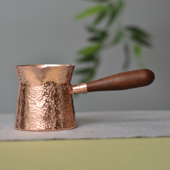 メーカーは純紫銅を供給して茶缶を厚く煮て茶器を分けます。