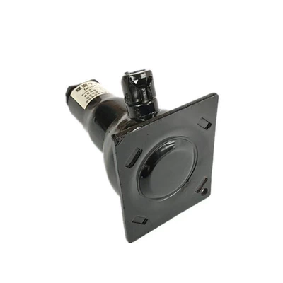 0kg Pieces, Car jack