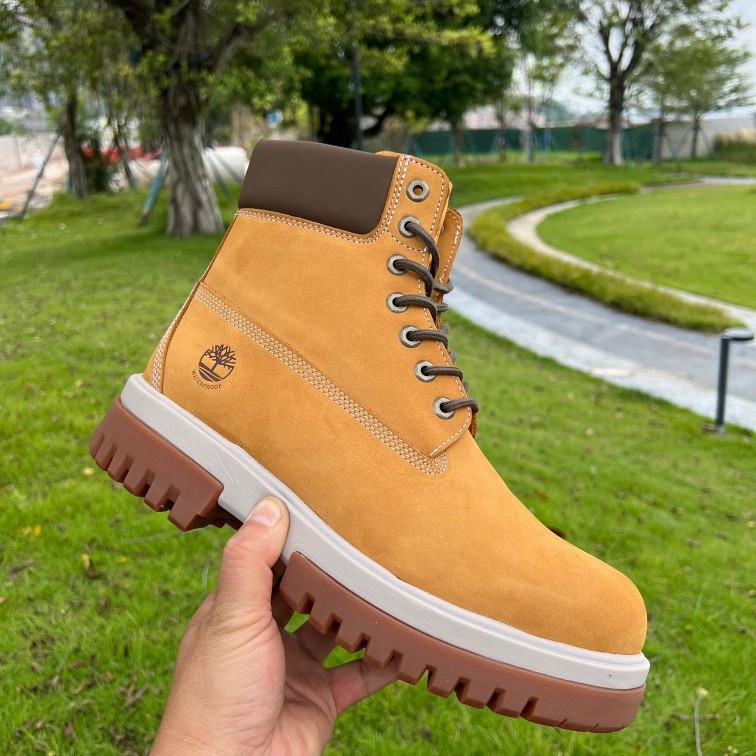 Fashionable High-Quality Cowhide High-Top Yellow Boots, Versatile Men's Casual Shoes, Outdoor Work Boots for All Seasons