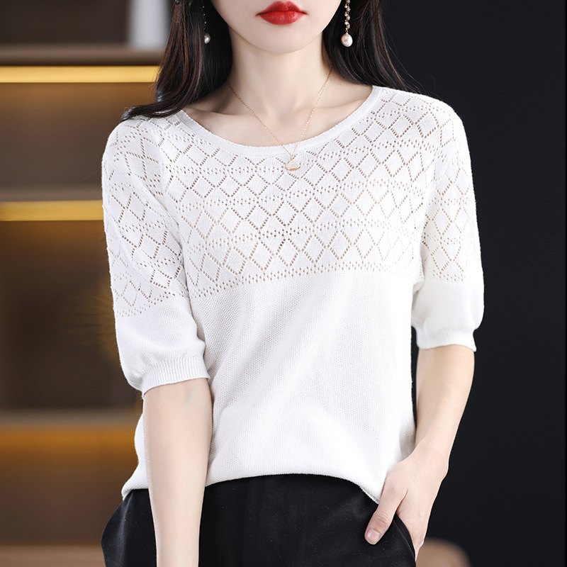 Knitted summer solid elastic fitted silk sweater with a round collar