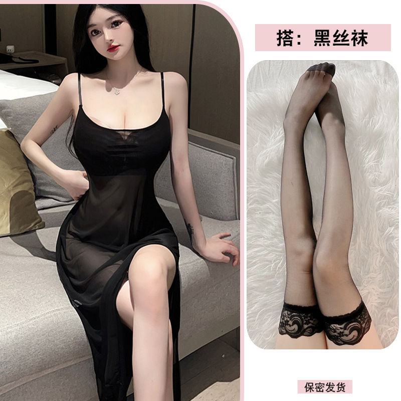 블랙 + 블랙 스타킹