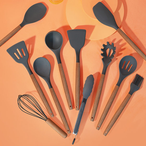 Silicone Cookware 12 Pieces suit Silicone Shovel Kitchen Utensils Non-stick Pan Storage Barrel Wooden Handle Shovel