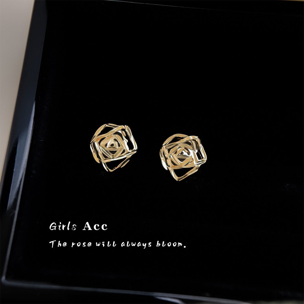 5356_0039_耳语场景新水印 拷贝 37.jpg