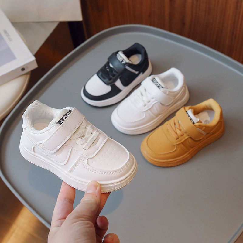 Детская обувь 2024 осень детская обувь мужская и женская спортивная обувь детская корейская версия мягкой подошвы повседневная обувь внешняя торговля маленькая белая обувь