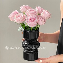 ��ʽ�й�С����ɫ������ƿˮ���r���ɻ��͏d�����廨�b��p�ݔ[��