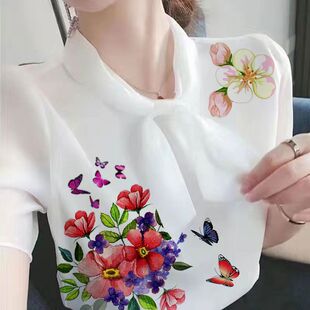 �ļ��¿��@�ݜp�g����Ů�b�������r�л������ӡ��Ů������ڶǶ�