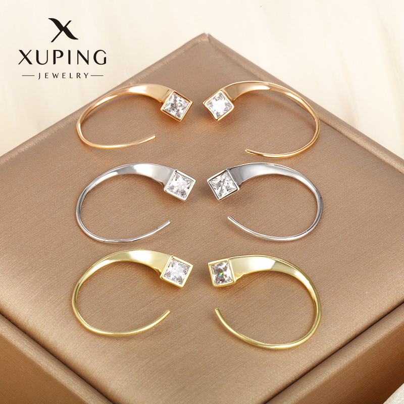 Xuping Jewelry Pendientes de circón con incrustaciones de bobina en forma de C simple Pendientes de comercio exterior de estilo frío de alta calidad Pendientes transfronterizos Mujeres