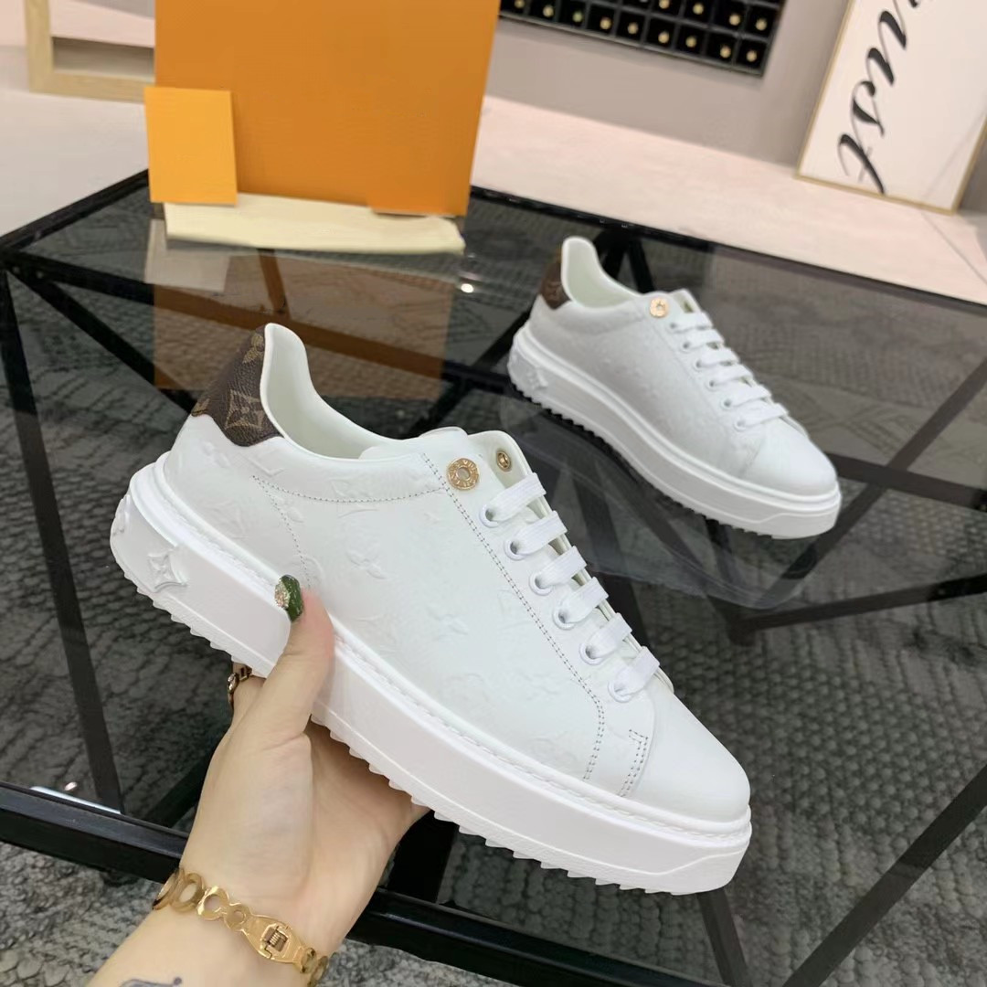 Nuevos zapatos transfronterizos de primavera y otoño con correa de cabeza redonda, zapatos blancos de impresión muffin, zapatos deportivos casuales, comercio exterior