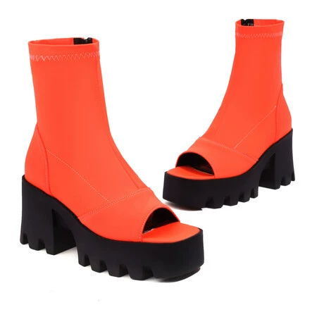 Orange red