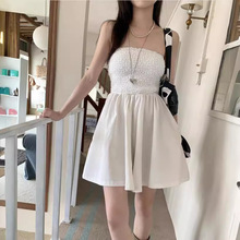 小众抹胸连衣裙女夏季小个子收腰a字短裙纯欲风性感裹胸辣妹裙子