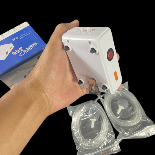 Portable Fish Tank Oxygen Pump Portable Oxygenator Battery-Powered Aeration Pump Fishing Accessories Wholesale