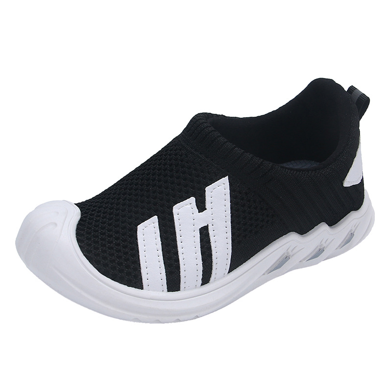 Zapatilla de deporte para niños 2023 nuevos zapatos de malla para niños tejidos voladores zapatos casuales versátiles para niñas zapatos deportivos de malla transpirable moda