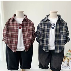 シャツの男の子の女の子の2025新型の赤ちゃんの格子のシャツの春と秋の子供の長袖の洋風の上着のコート